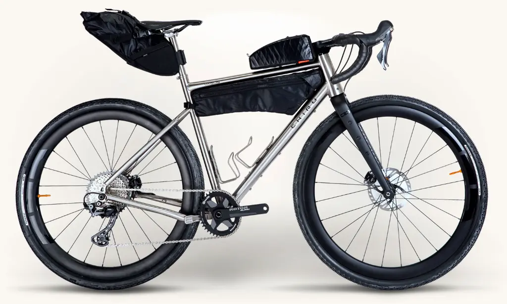 chiru-vagus-gravel-bikepacking-front.webp