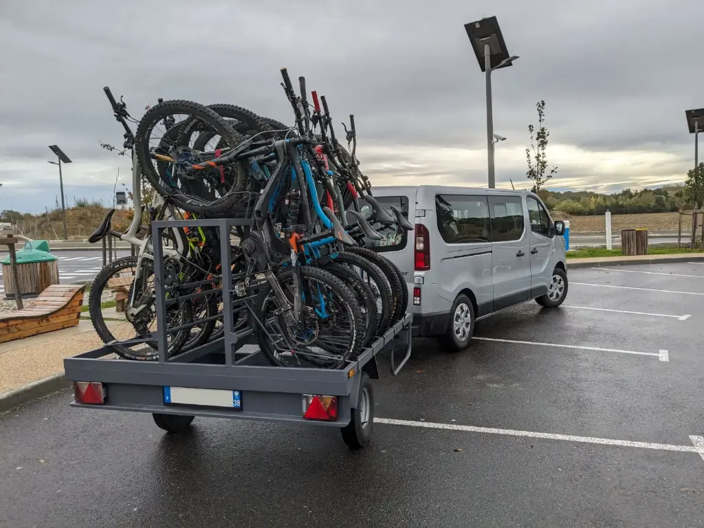 REMORQUE DE TRANSPORT - 10 vélos